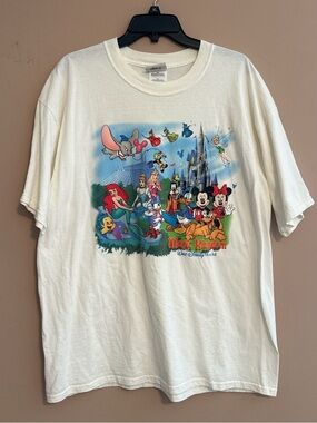 Vintage Rare Walt Disney World T Shirt